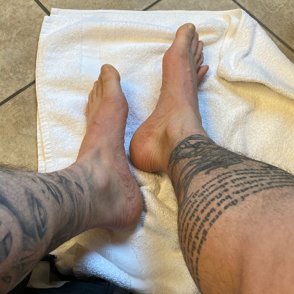 Captain America Socks - Well Loved ❤️ - Picture 2 of 3